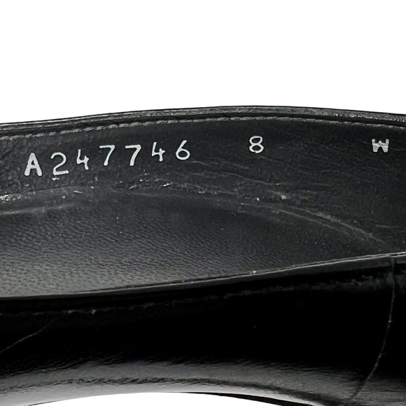 Stuart Weitzman women's black leather point toe pumps size 8 wide - Picture 14 of 16